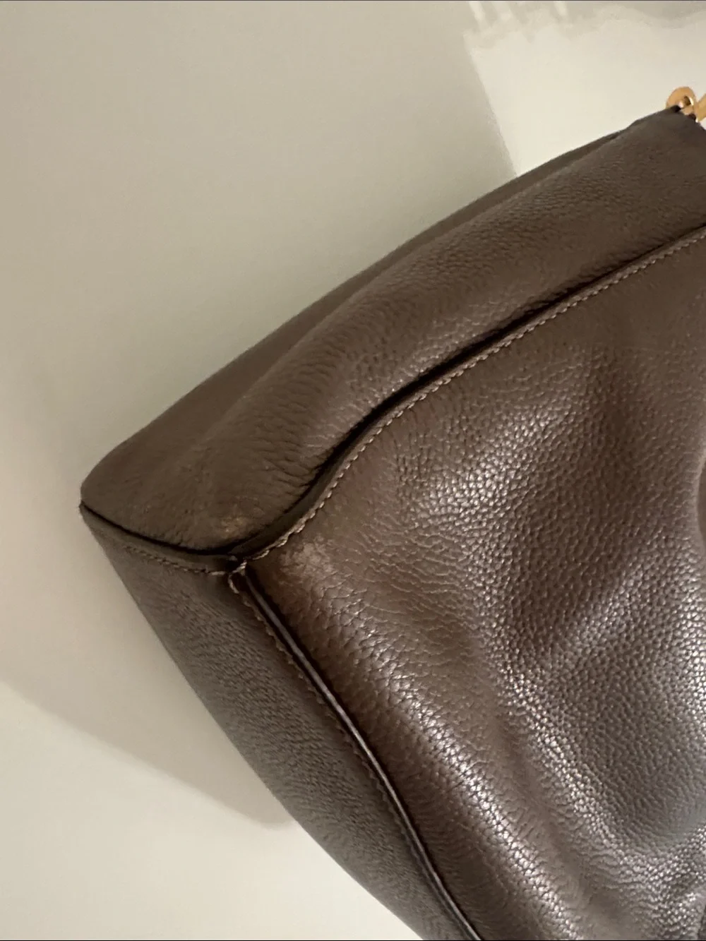 Authentic Tory Burch McGraw Silver Maple Taupe Pebbled Leather Shoulder Bag